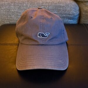 Vinyard Vines whale grey hat